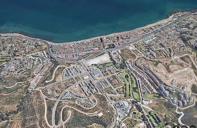 Parcela 4 habitaciones 428m² en venta - Riviera del sol