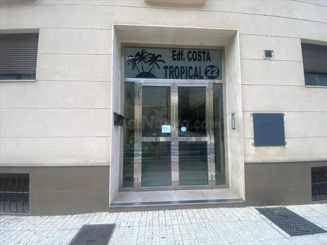 Apartamento 2 habitaciones 67m² en venta - Playa la mamola - foto 2