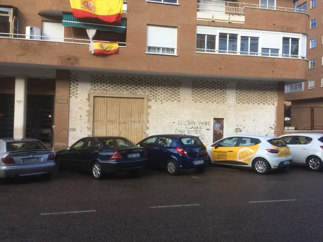 LOCAL EN BRUTO EN VENTA O ALQUILER - foto 2