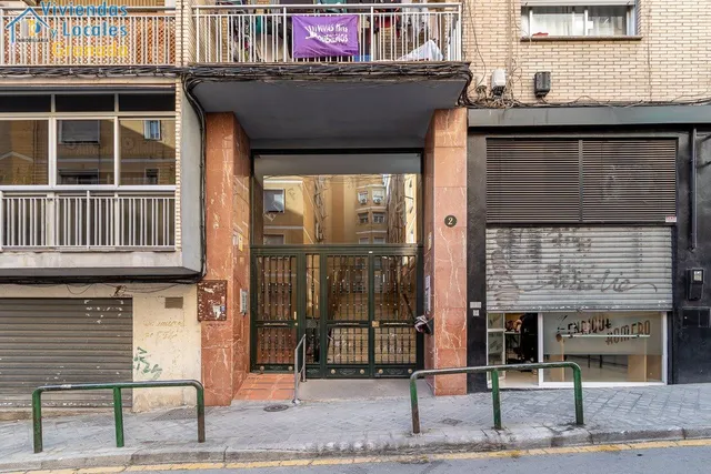 Totalmente reformado con gran terraza en Plaza de Toros — 23