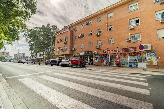 Luminoso piso de 3 dormitorios, con orientación suroeste. — 31