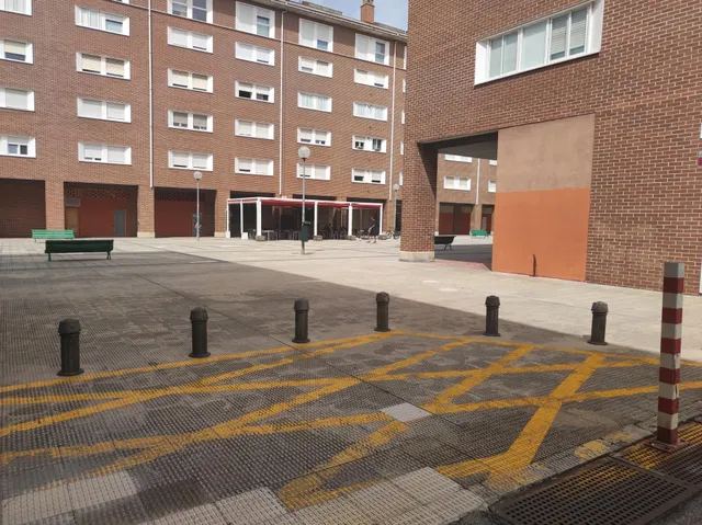VENTA PLAZA GARAJE ROCHAPEA