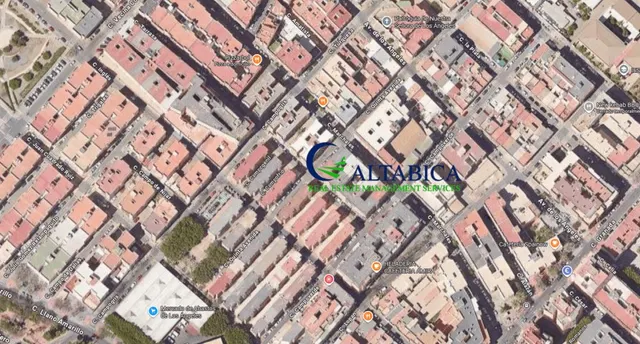 Piso en Venta en Almería Almería - foto 3