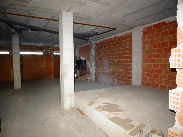 OPORTUNIDAD CHOLLO DE LOCAL PARA REFORMAR EN ASPE A MUY BUEN - foto 5