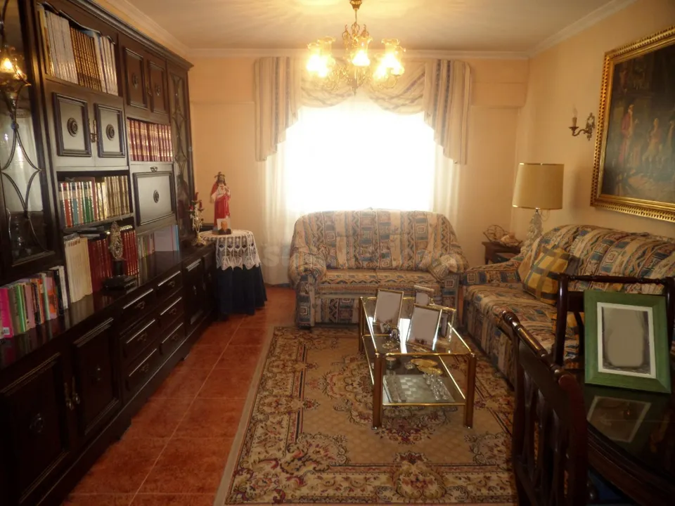 Piso de 3 dormitorios en el centro de Tomelloso
