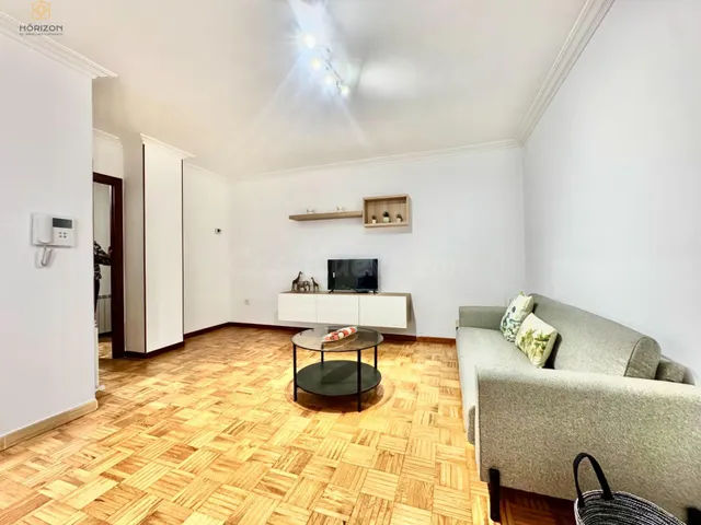 Piso reformado en alquiler junto a la playa de San Lorenzo, Gijón — 8