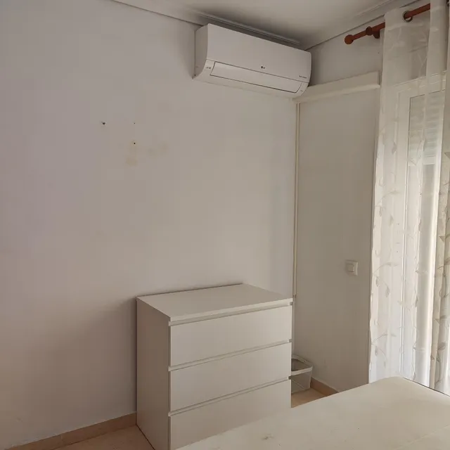 Adosado en Gran Alacant con solárium, balcón y piscina comunitaria — 37