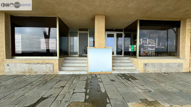 Local en venta en Platja d'Aro