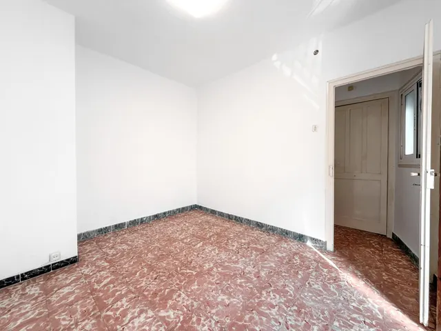 PISO DE 2 habitaciones A UN PASO DEL MAR EN ALQUILER EN LES  - foto 5