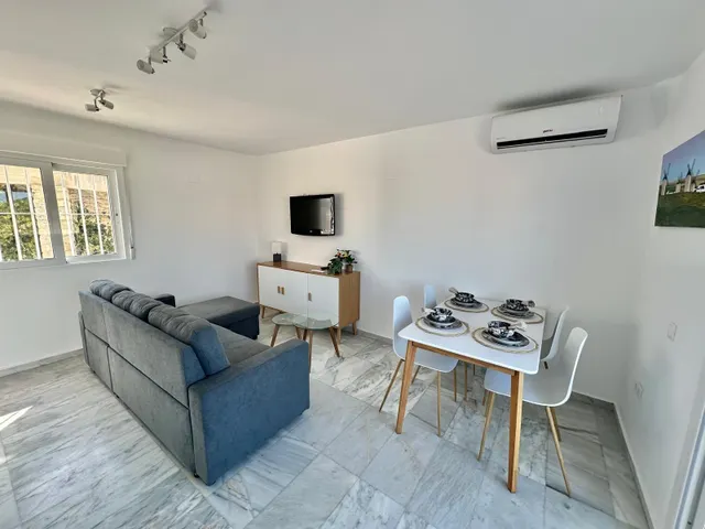 Moderno Apartamento en la Encantadora Cala de Benidorm — 4