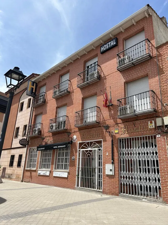 ENCANTADOR HOSTAL RESTAURANTE EN SAN AGUSTIN DE GUADALIX !! - foto 4