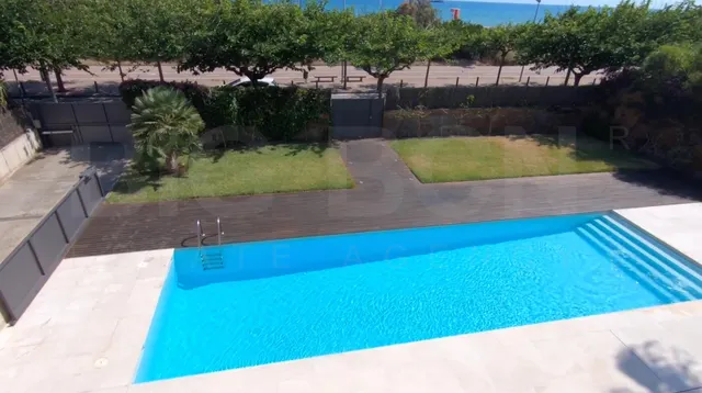 Chalet 6 habitaciones 800m² en alquiler - Gavà Mar — 32