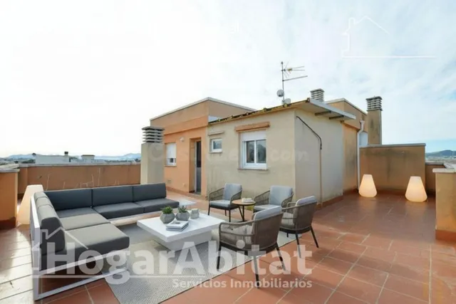 ¡PLAYA DE DAIMUS! ÁTICO DÚPLEX ACOGEDOR Y EXTERIOR CON BALCÓN Y TERRAZA — 2