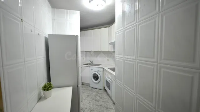 Piso de 2 habitaciones con plaza de garaje y gran trastero - foto 5