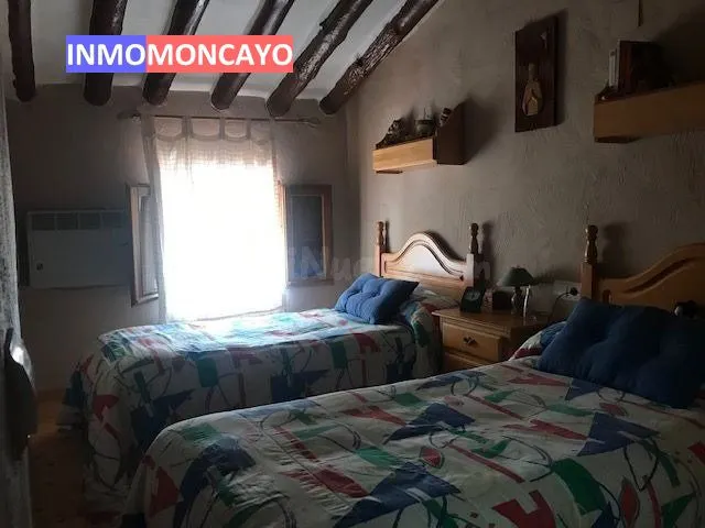 SE VENDE CASA EN VOZMEDIANO - foto 5