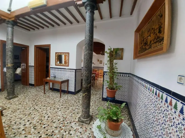 Hostal en venta en Dalias — 34