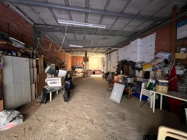 Local comercial 135m² en venta - Pueblo — 7