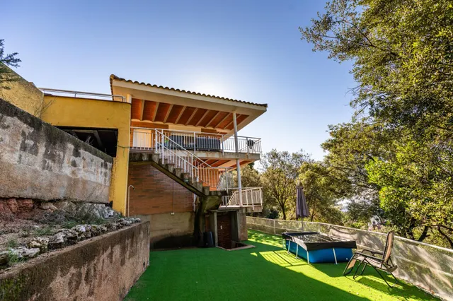 Casa con vistas espectaculares — 22