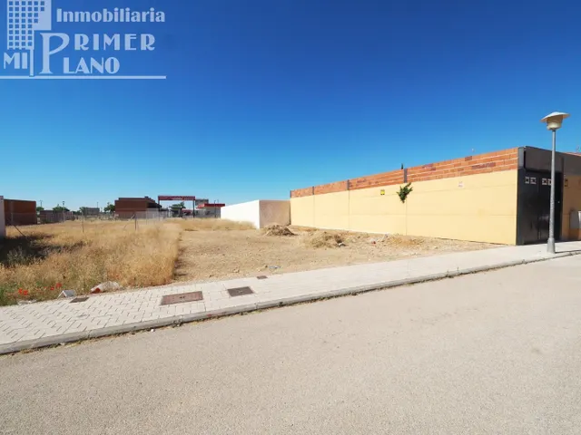 Solar en venta en Poligono 20, de 230 m2 de parcela y 12 met