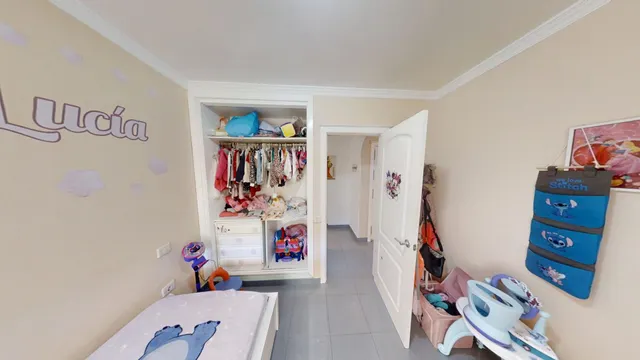 Amplio piso de 3 dormitorios y dos baños en Arguineguín listo para entrar a vivir — 31