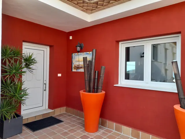Moderna villa en primerísima línea de playa — 6