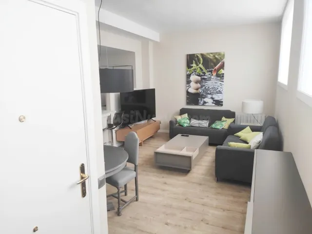 PRECIOSO APARTAMENTO TOTALMENTE REFORMADO - foto 2