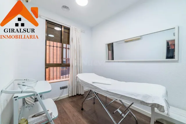LOCAL COMERCIAL EN VENTA EN SEVILLA ESTE - foto 5