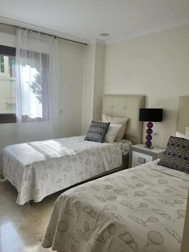 Apartamento bajo de 2 dormitorios disponible en venta en Lomas del Rey — 7