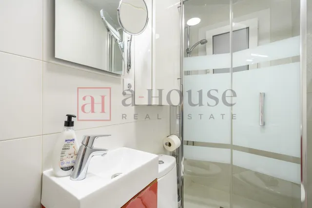 PISO LISTO PARA ENTRAR A VIVIR CON GRAN BALCÓN/TERRAZA EN LA NOVA ESQUERRA DE L'EIXAMPLE — 28