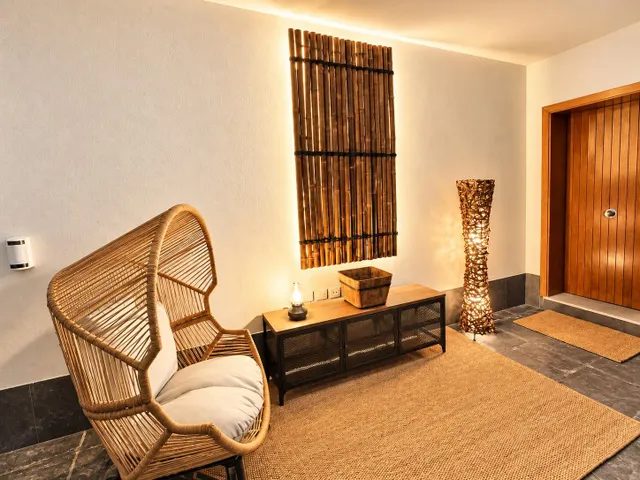 Villa independiente con gran jardín y piscina playa — 11