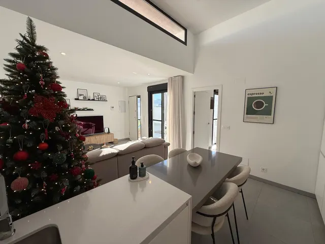 Villa en Roldán — 28