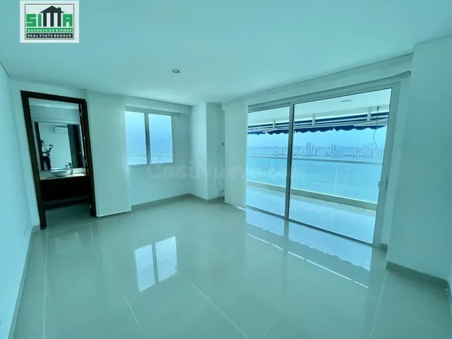 EN VENTA HERMOSO PENTHOUSE SOBRE LA BAHIA DEL BARRIO MANGA - foto 3