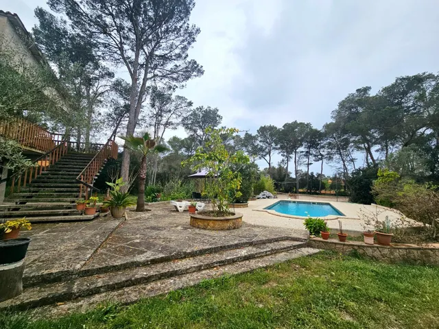 Encantadora finca legal con cédula de habitabilidad, agua ca