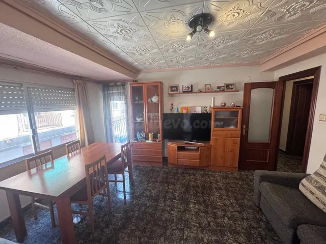 PISO GRANDE DE 4 habitaciones EN PUERTO DE SAGUNTO 1º SIN AS - foto 4