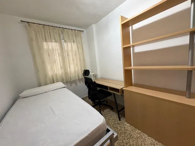 Piso 3 habitaciones 106m² en alquiler - Camino de ronda — 7