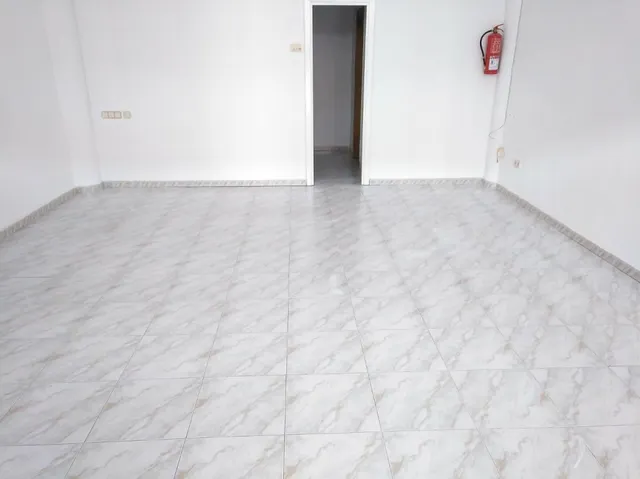 LOCAL COMERCIAL EN GALERIAS RAMBLA CENTRO — 3