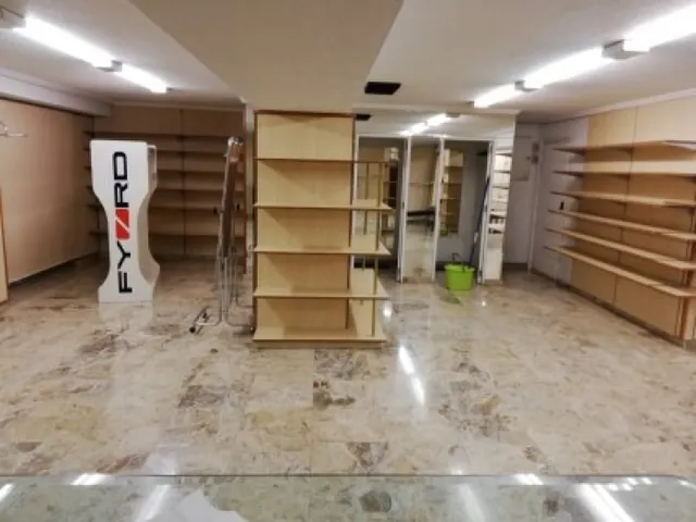 Local comercial - foto 2