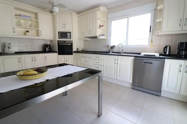 Villa 3 habitaciones 216m² en venta - Comunidad valenciana — 2