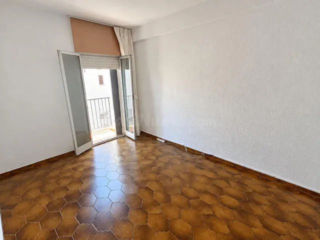 Piso en Alquiler semiamueblado en Santa Rosa-Valdeolleros — 3