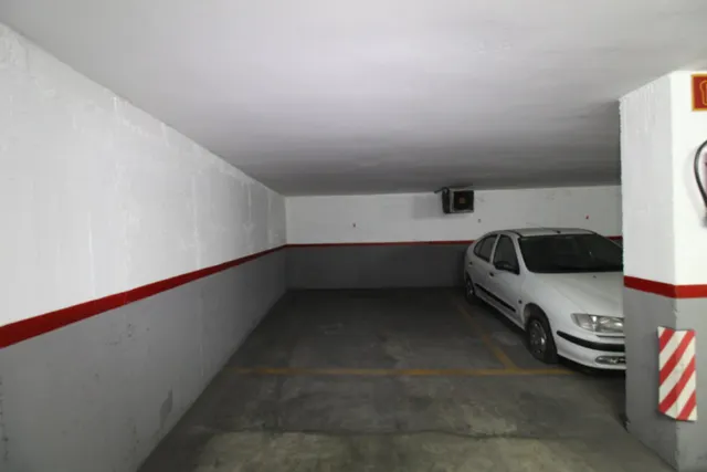 PARQUING EN VENTA EN EL CENTRO DE VILANOVA — 2