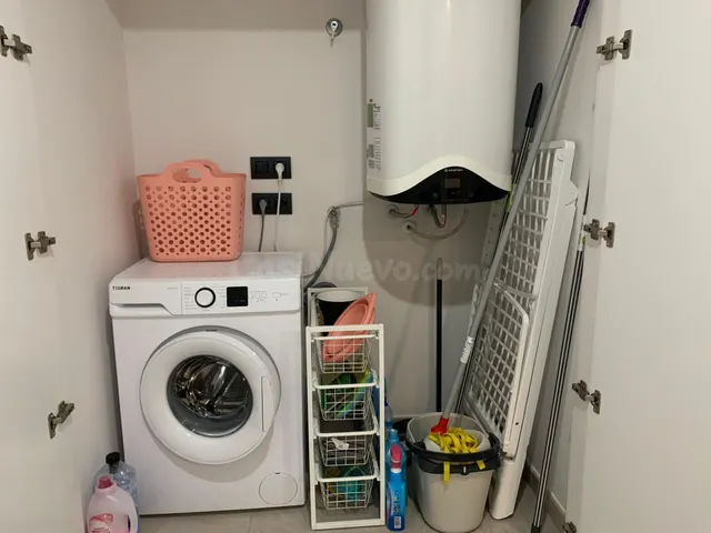 Precioso Apartamento con garaje, zonas deportivas y piscina - foto 5