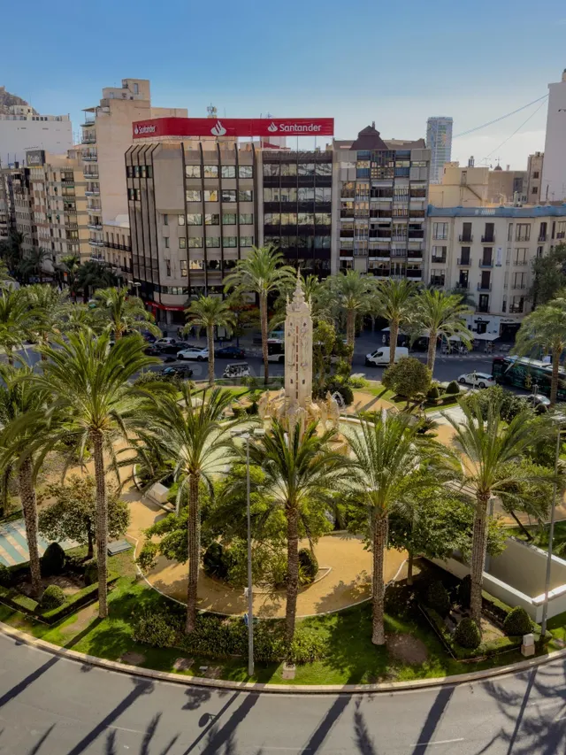 ATICO DE AUTOR CON VISTAS PANORAMICAS! — 2