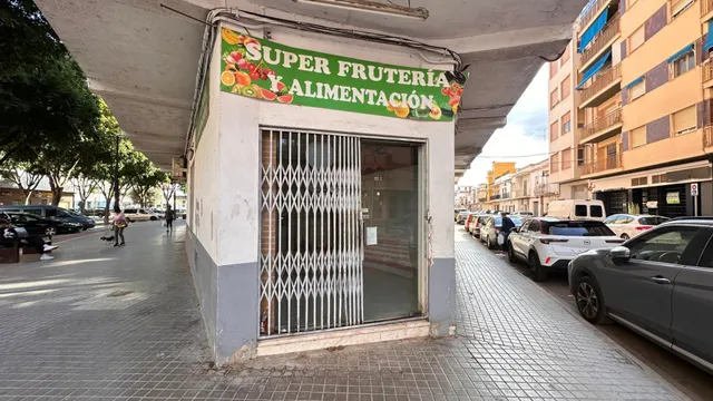 Haz realidad tu proyecto en pleno corazón de L’Alcúdia — 10