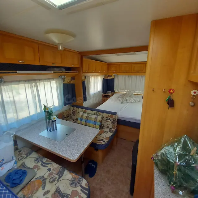 Finca rústica con casa de campo reformada, olivos, algarrobos y caravana, cerca de Tortosa — 21