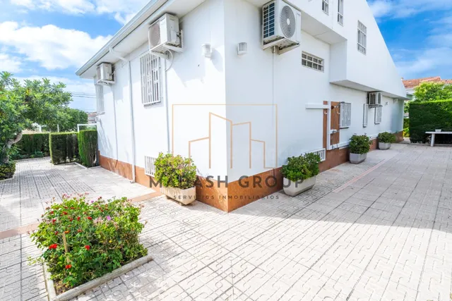 Magnífica casa en Miami Platja (Mont-roig del Camp) — 4