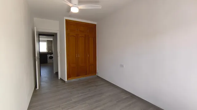 Alquiler: piso reformado a estrenar, 3 hab y 2 baños, cerca de Renfe, Gandia — 9