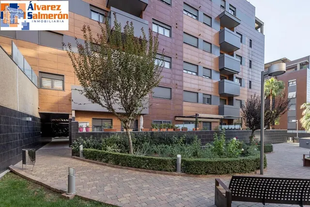 Piso en venta en Residencial Parque Lagos — 28