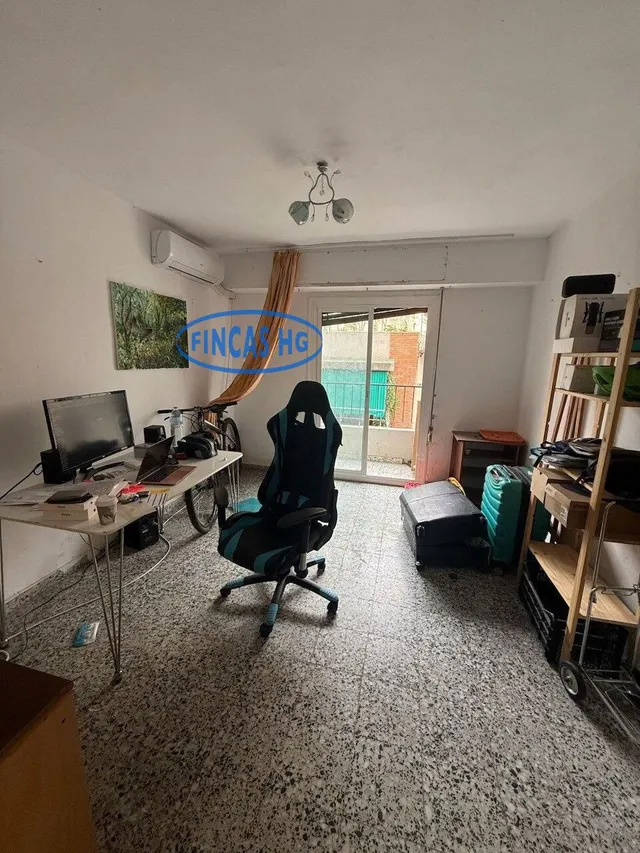 Amplio y luminoso piso reformado ubicado en el barrio de Carolinas junto a la Plaza Castellón — 26