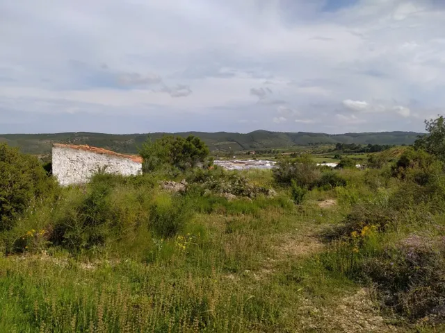 Parcela Industrial de 1.980 m2 en Les Coves de Vinroma - foto 4