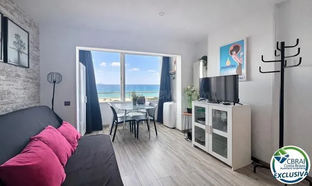 Estudio con cabina y vista al mar con LICENCIA TURÍSTICA. - foto 3